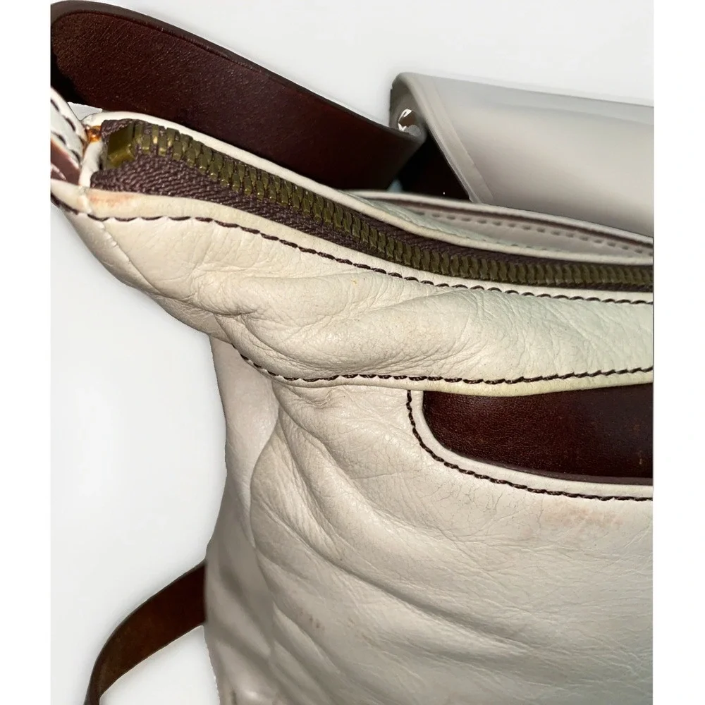 HOBO Aviva Cream Leather Crossbody Bag Ivory Adjustable Shoulder Purse